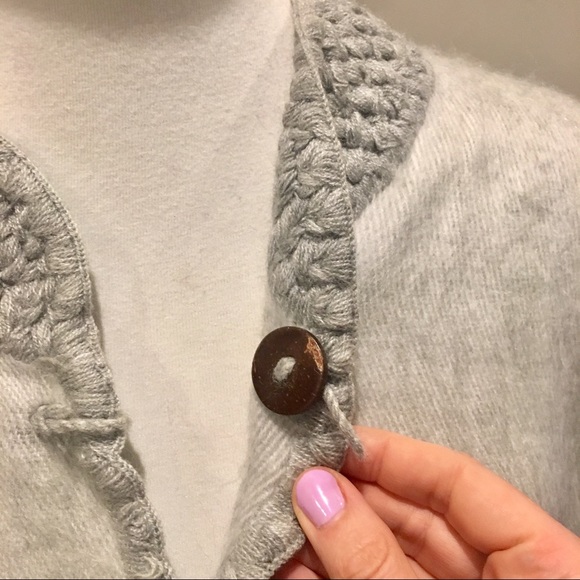 New 100% alpaca wool cape! Soft and stylish! - Picture 5 of 6